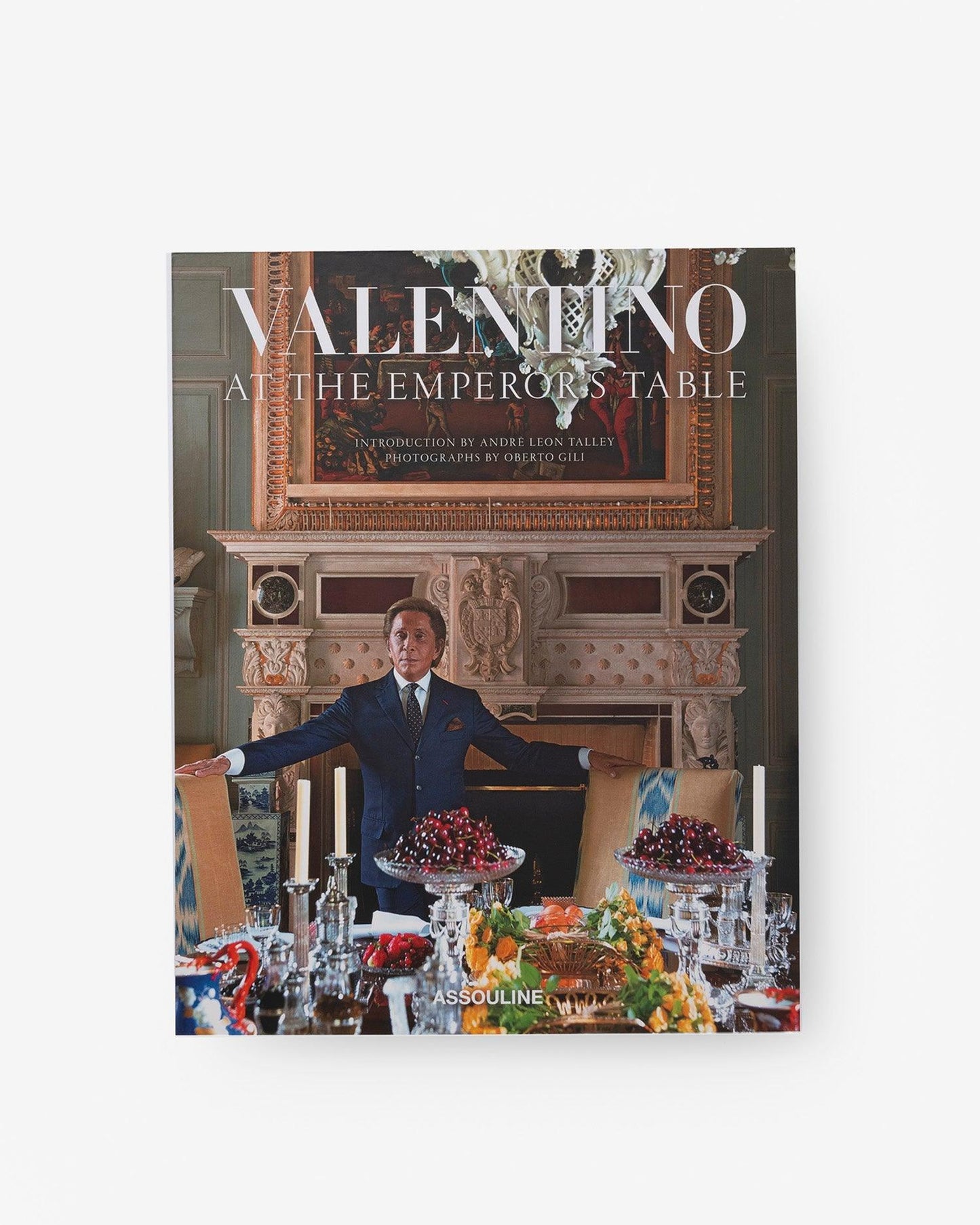VALENTINO: EN LA MESA DEL EMPERADOR
