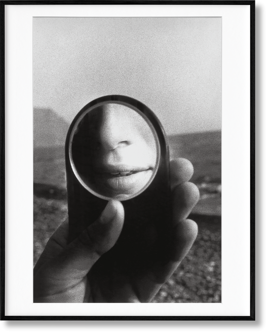 Ralph Gibson. Fotografías 1960–2024. Edición de arte n.º 1–100 «Sin título, Elba, 1980»