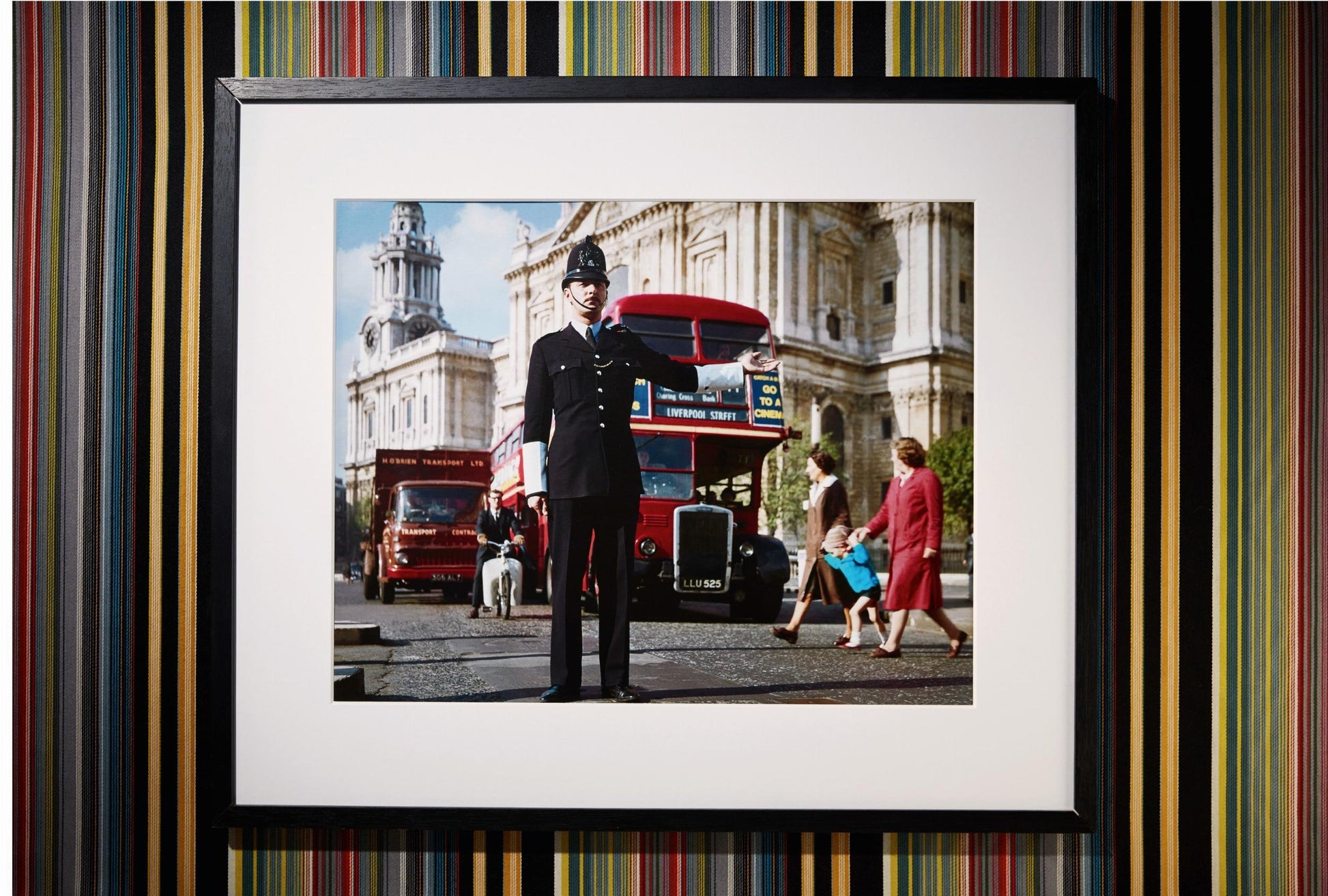 Londres. Retrato de una ciudad, Edición Paul Smith n.º 501-1.000 «Agente de tráfico»