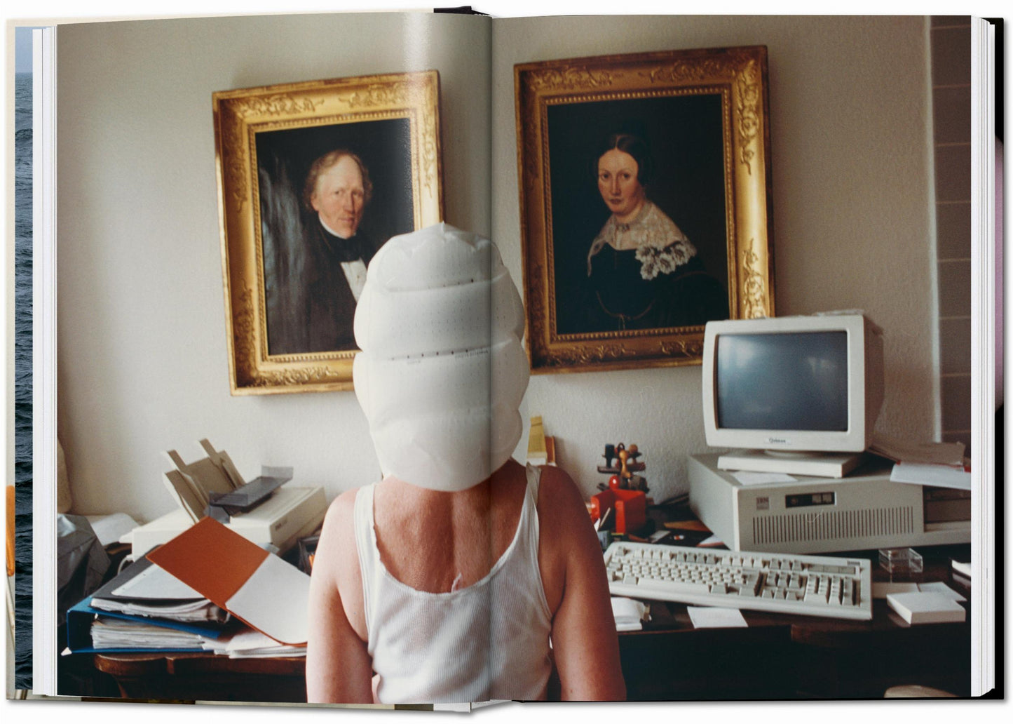 Wolfgang Tillmans. cuatro libros. 45.ª ed.