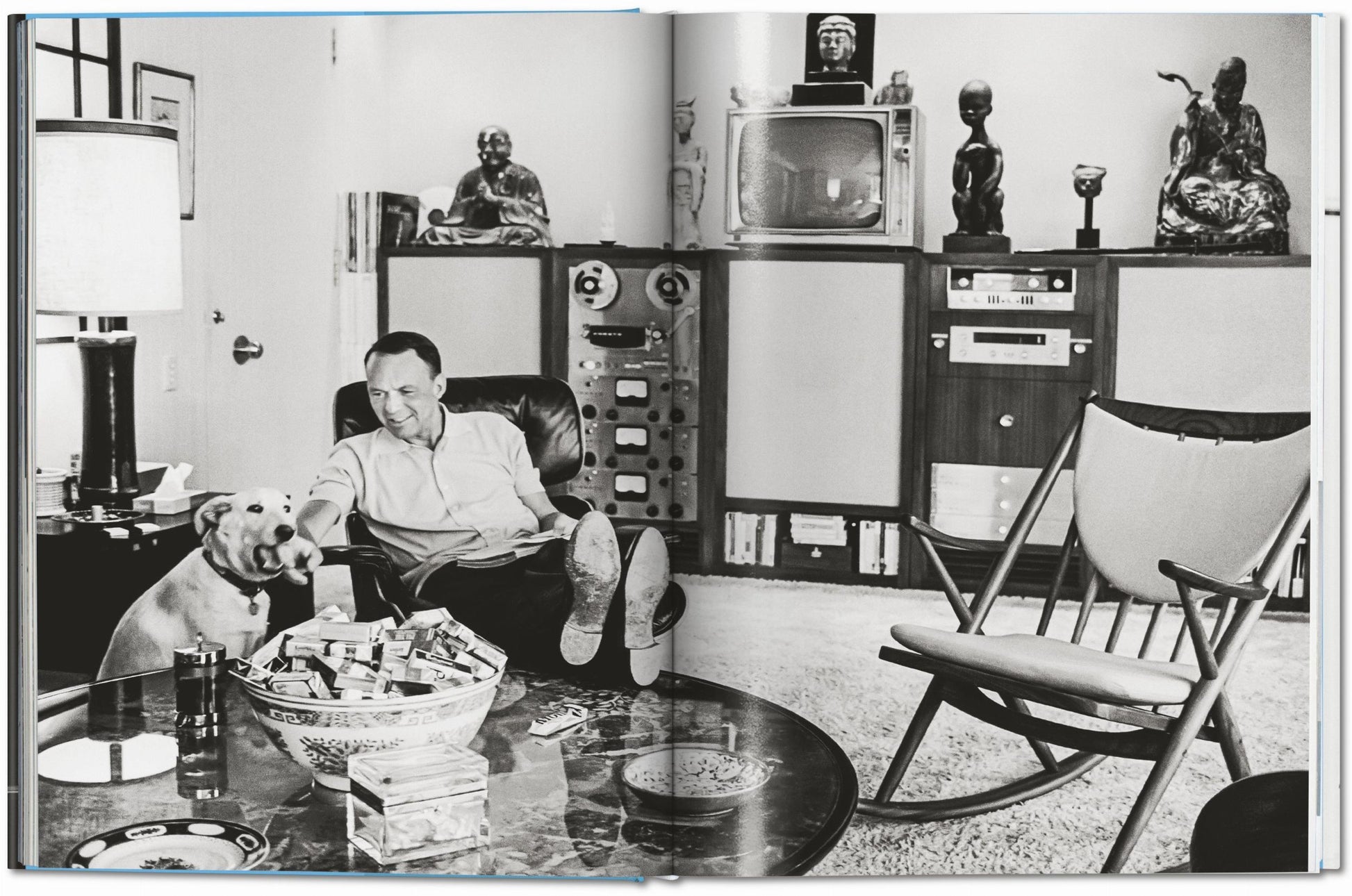 Gay Talese. Phil Stern. Frank Sinatra está resfriado.