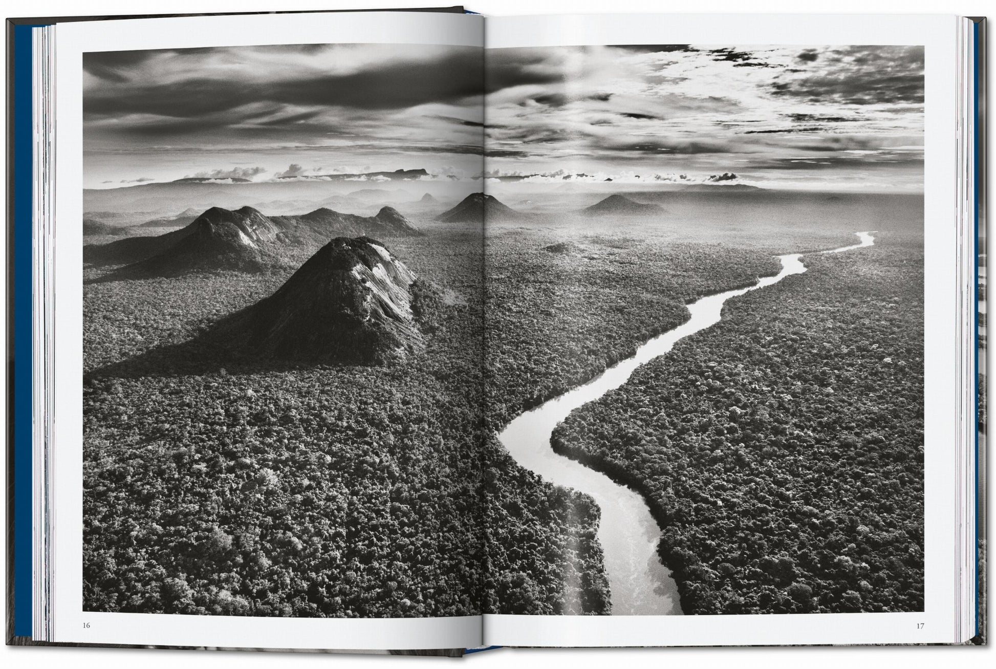 Sebastião Salgado. Amazônia. 45.ª ed.