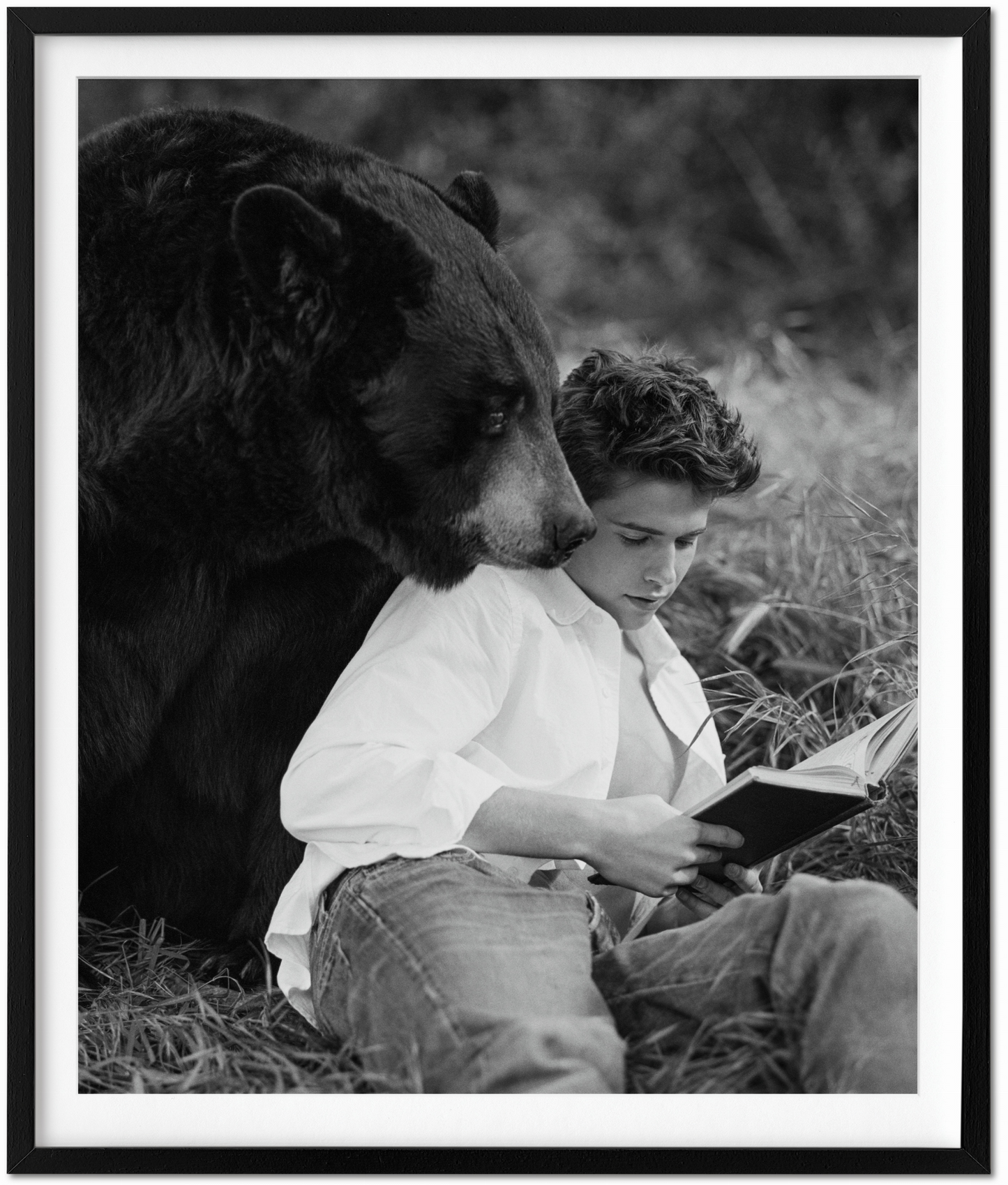Bruce Weber. My Education. Edición de arte n.º 101–200, «Michael St. Pierre with Bonkers, Thousand Oaks, California», 2004
