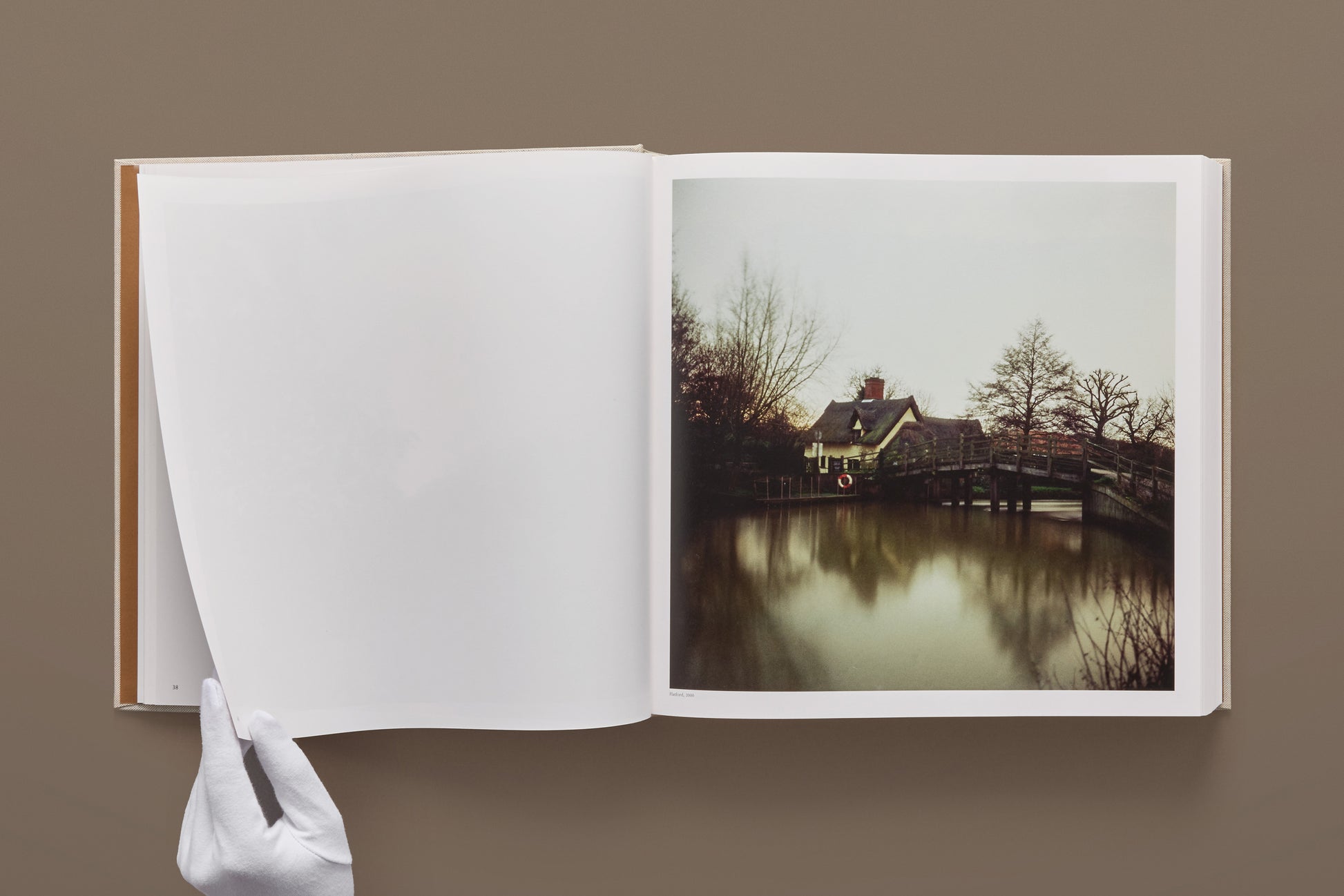Darren Almond. Fullmoon. Art Edition No. 1–60, ‘Fullmoon@Horseshoe Bay Cove’
