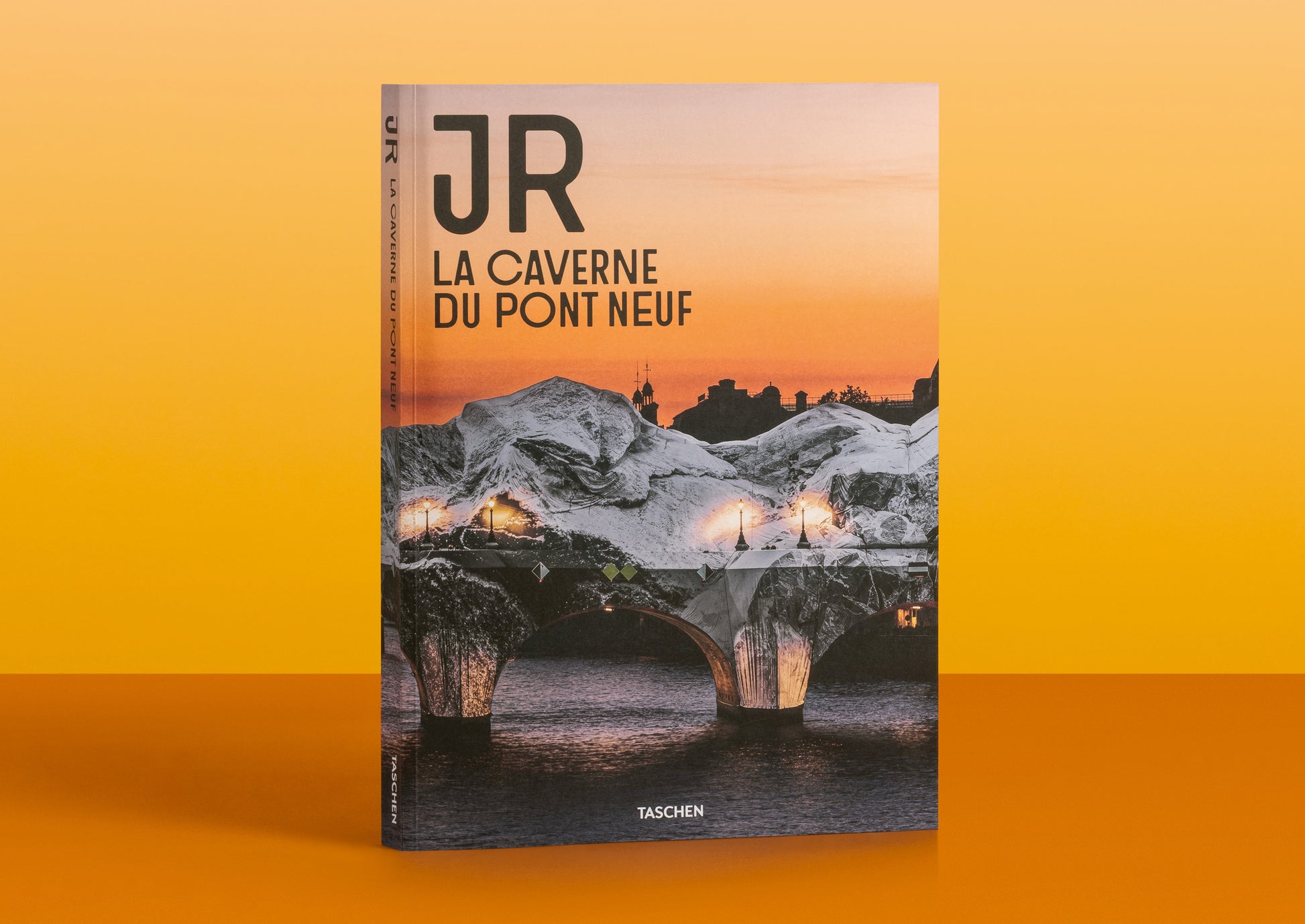 JR. LA CAVERNE DU PONT NEUF