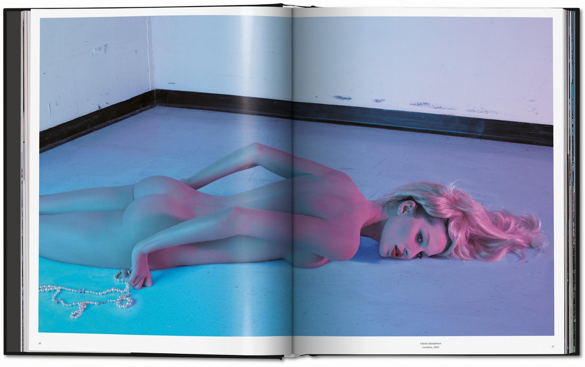 Mert Alas y Marcus Piggott