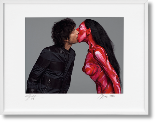 Inez van Lamsweerde/Vinoodh Matadin. Edición de arte n.º 101–200 «Kissing Vinoodh»