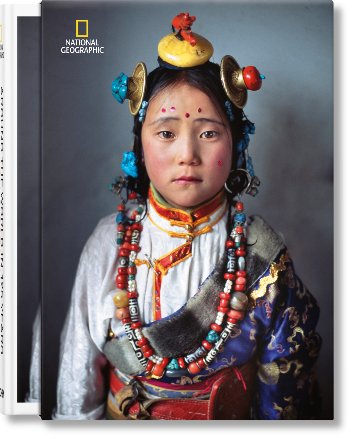 National Geographic. Around the World in 125 Years
