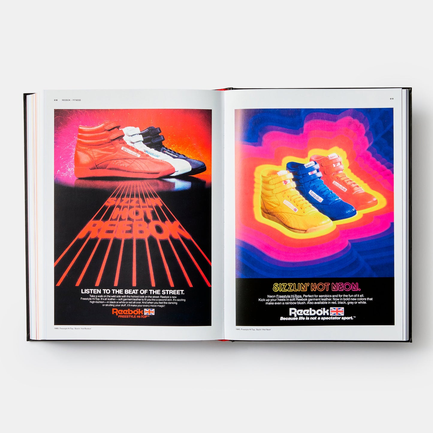 Soled Out: La edad de oro de la publicidad de zapatillas (Un libro de Sneaker Freaker)