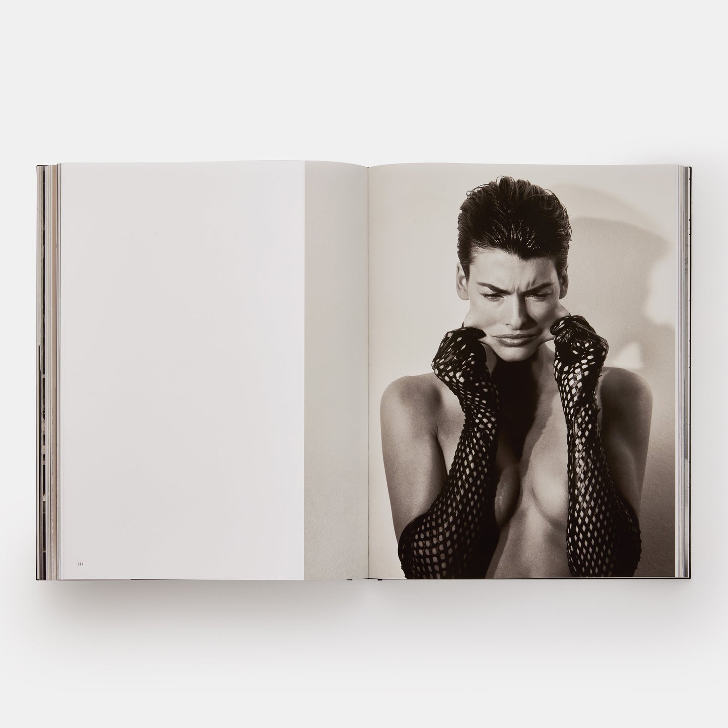 Linda Evangelista fotografiada por Steven Meisel
