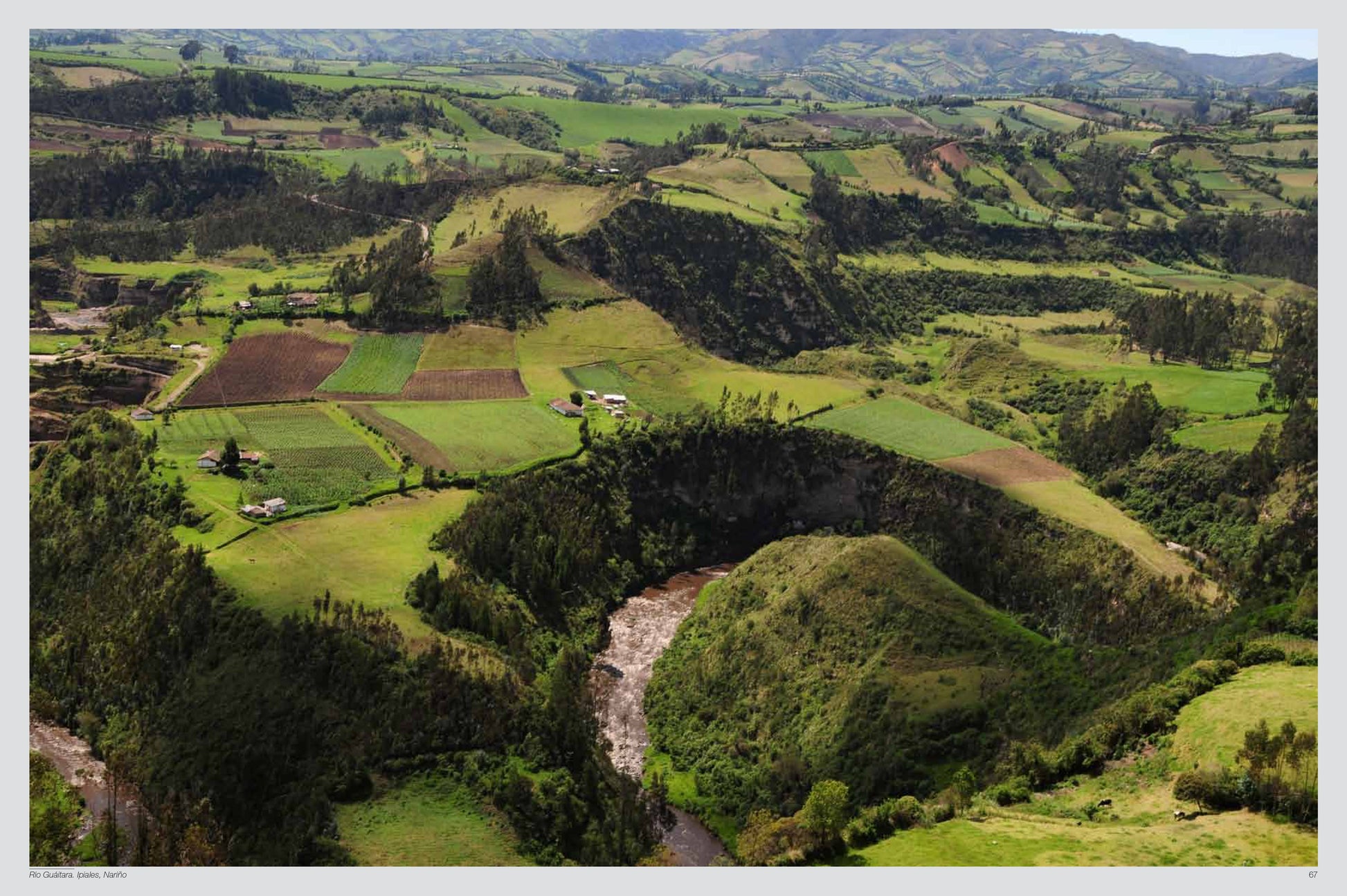 Trekking Colombia -Weaving The Planet & Villegas Editores-Libros