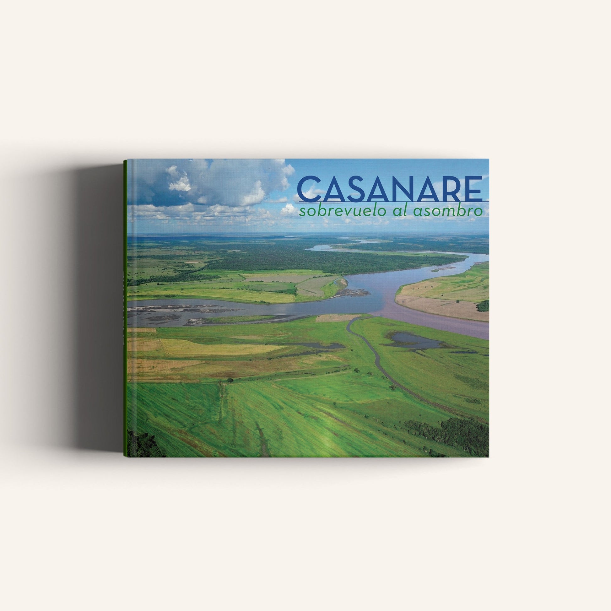 Casanare - Sobrevuelo al Asombro-Weaving The Planet & Villegas Editores-Libros