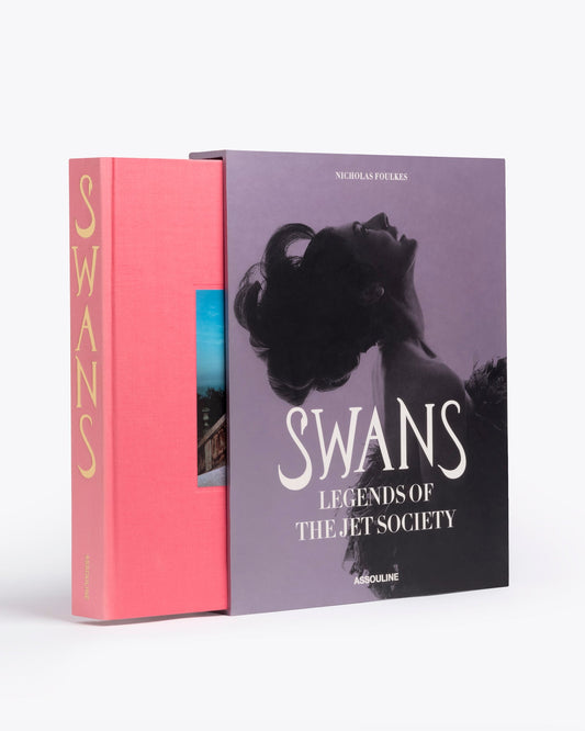 CISNES: LEYENDAS DE LA JET SOCIETY