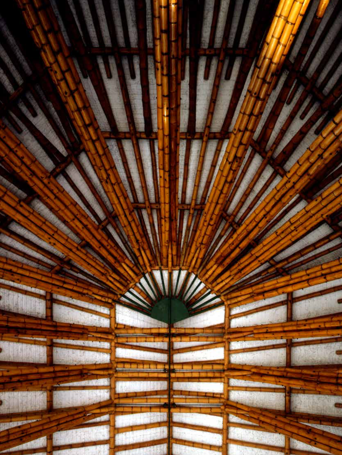 Guadua Arquitectura y Diseño-Weaving The Planet & Villegas Editores-Libros