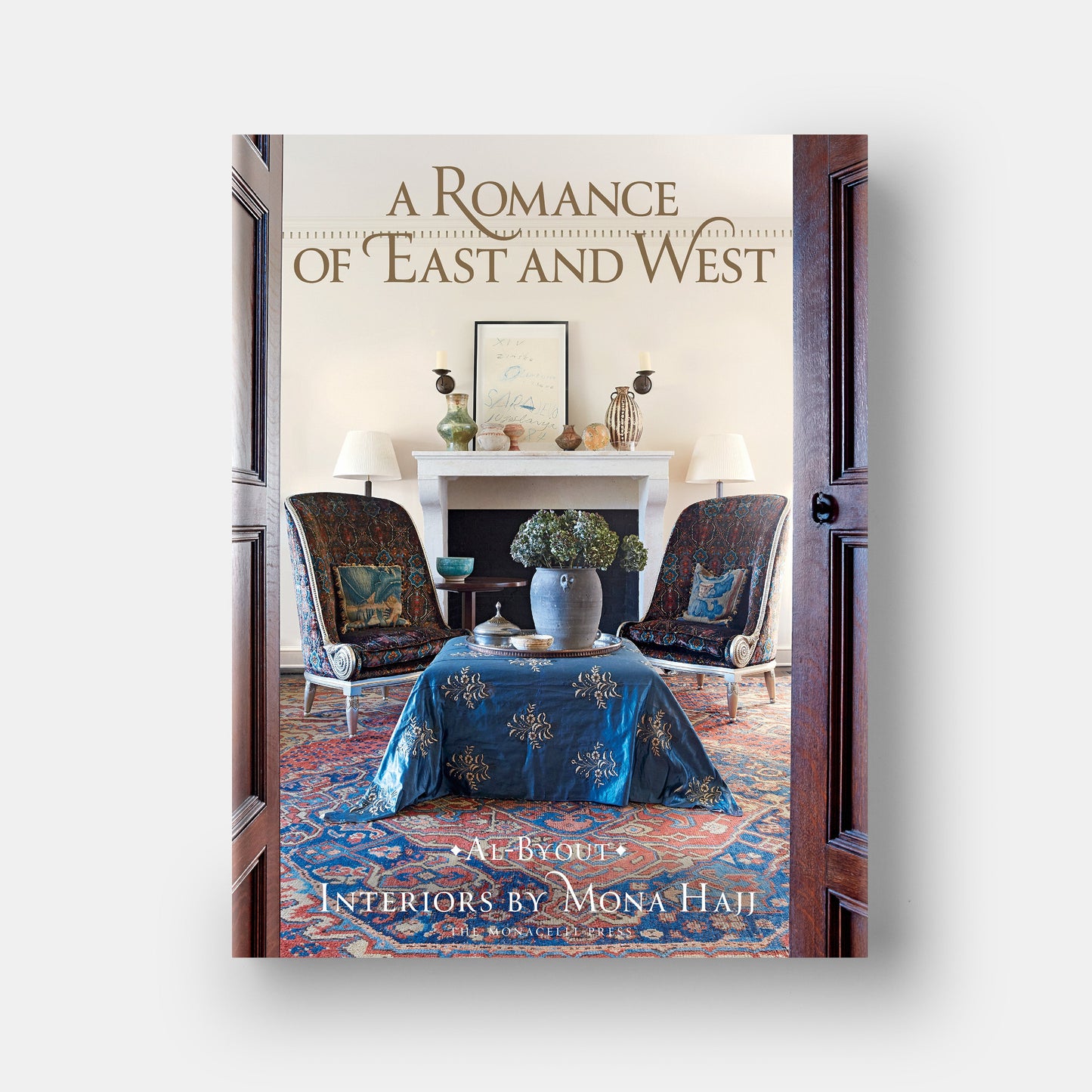 Un romance de Oriente y Occidente: Interiores de Mona Hajj