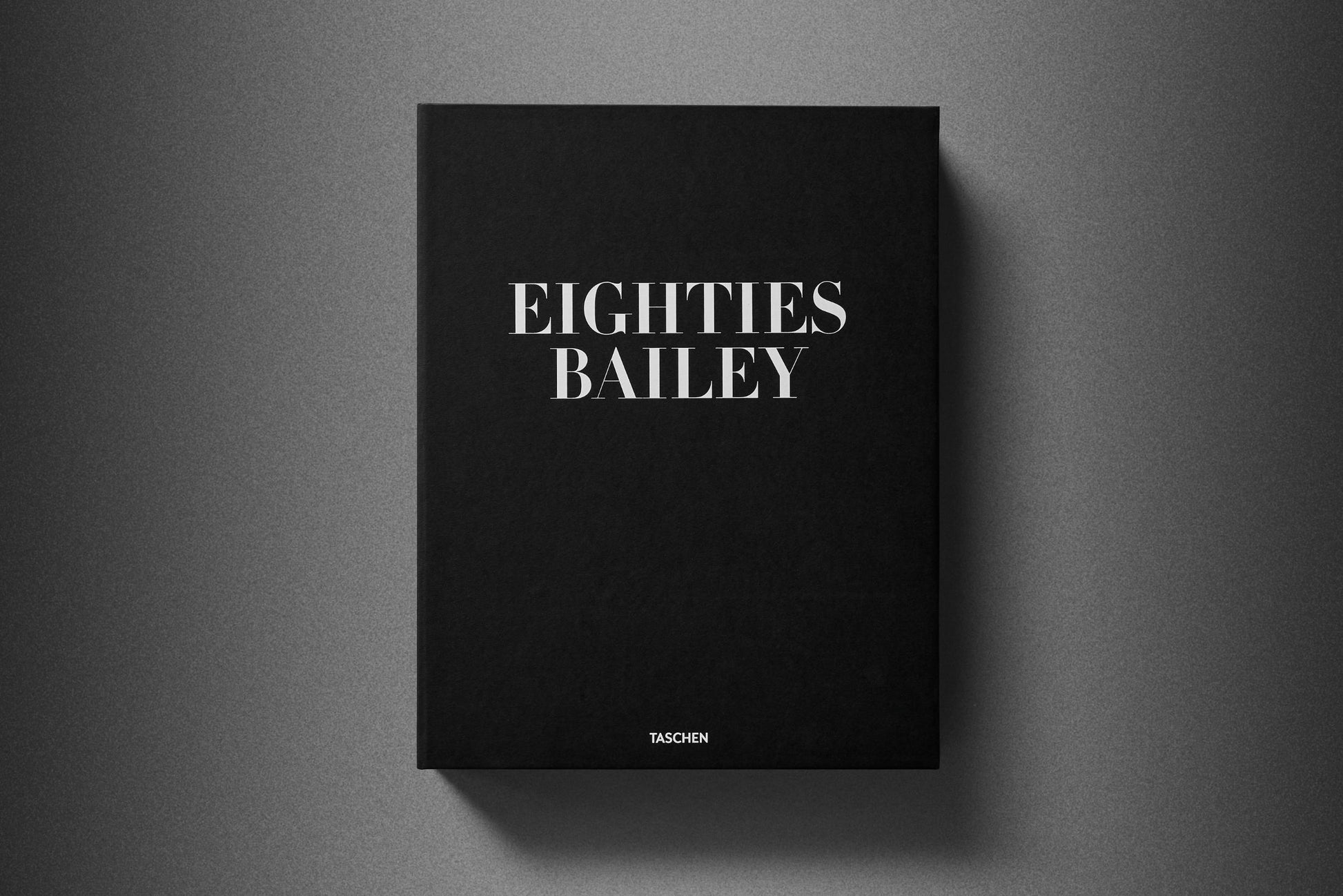 David Bailey. Ochenta. Edición de arte n.º 1-100, «Yves Saint Laurent», 1981