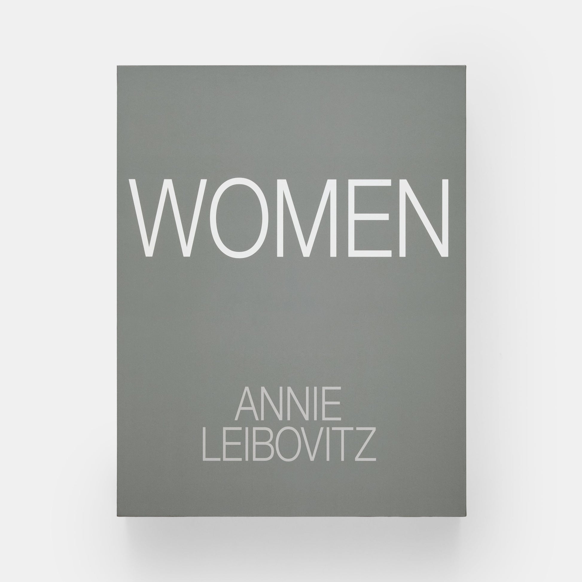 ANNIE LEIBOVITZ: WOMEN: 2025 EDITION