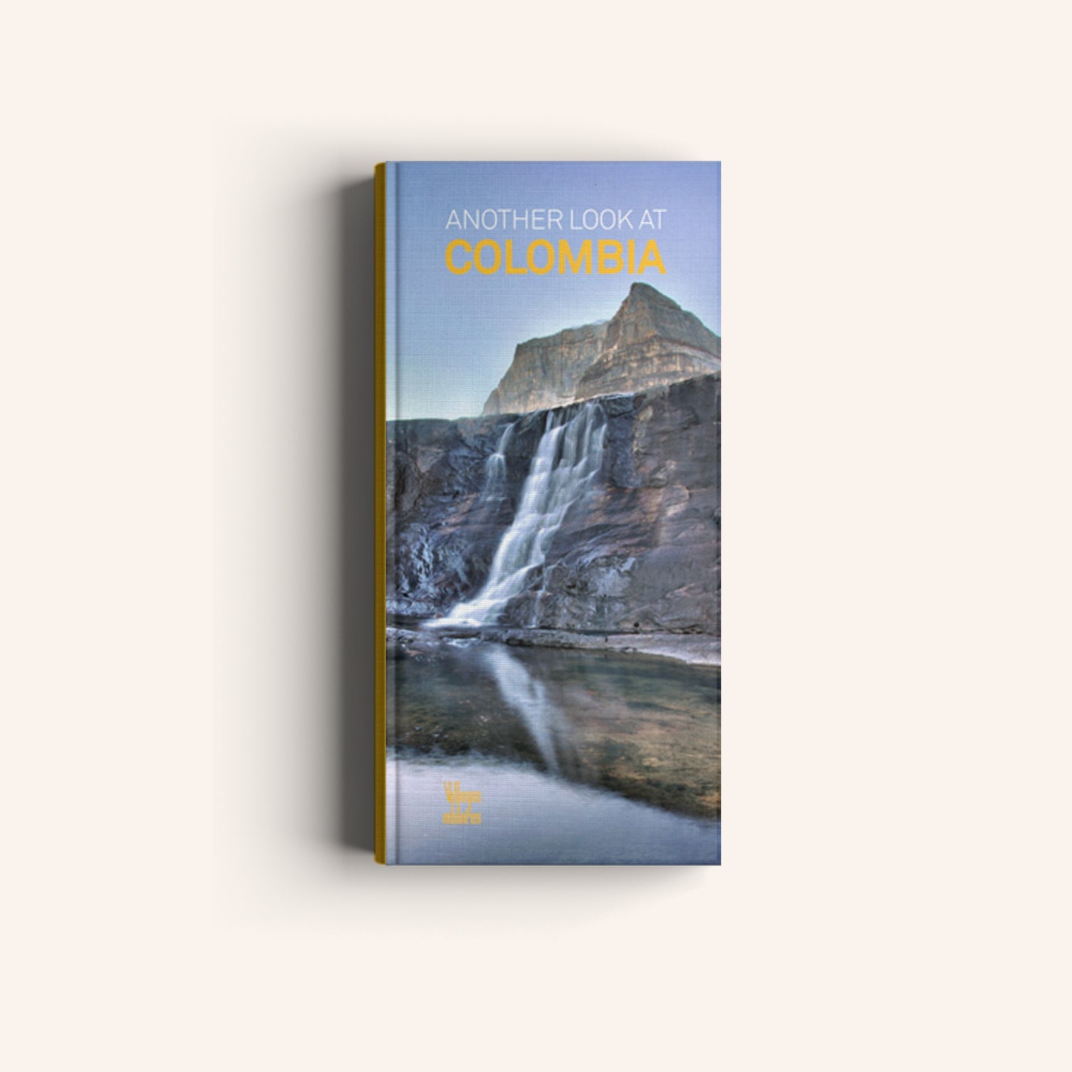 Another Look at Colombia -Weaving The Planet & Villegas Editores-Libros