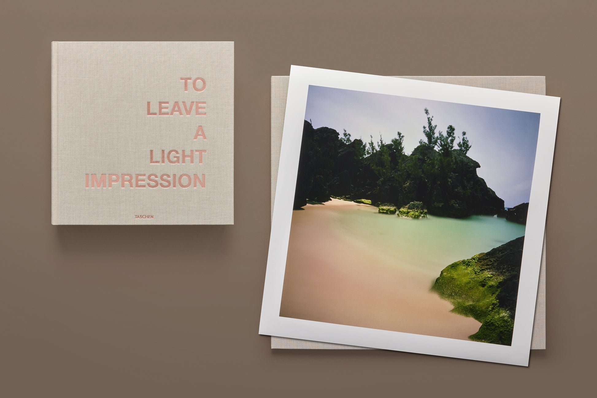 Darren Almond. Fullmoon. Art Edition No. 1–60, ‘Fullmoon@Horseshoe Bay Cove’