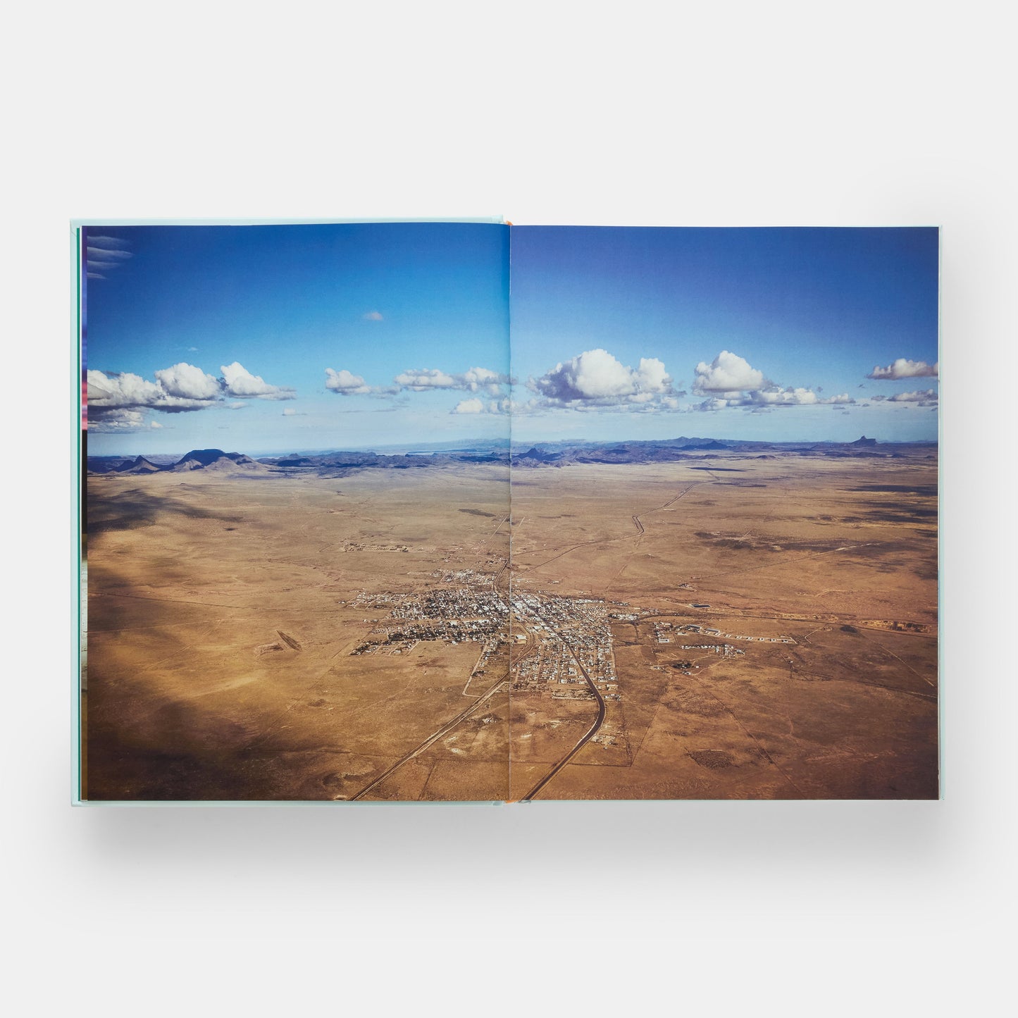 Ballroom Marfa: Los primeros veinte años