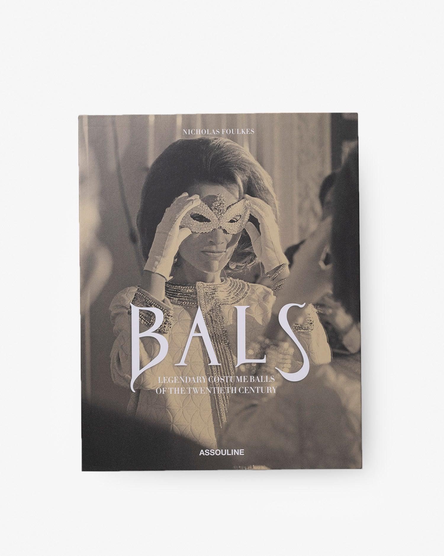 BAILE: BAILAS DE DISFRACES LEGENDARIOS DEL SIGLO XX