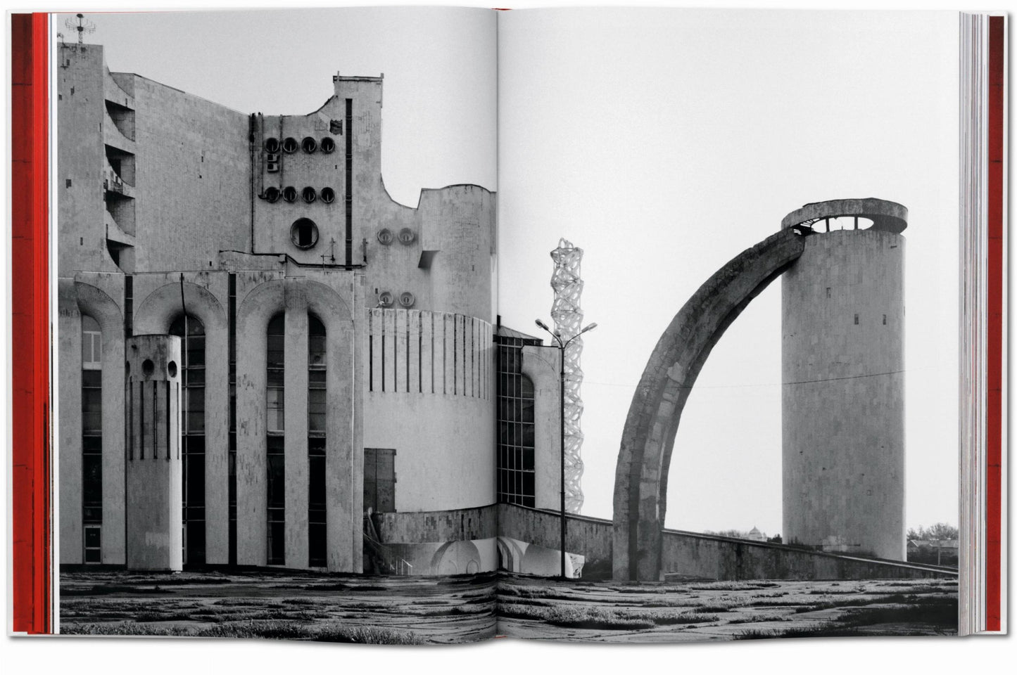 Frédéric Chaubin. CCCP. Construcciones comunistas cósmicas fotografiadas