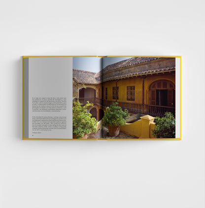 CASA COLOMBIANA