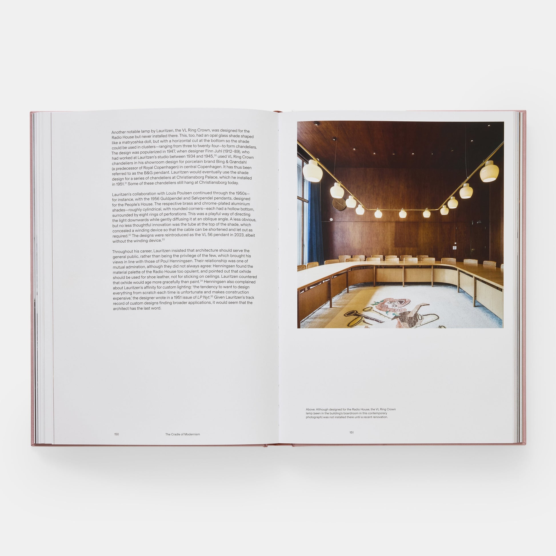 Louis Poulsen: La Primera Casa de la Luz