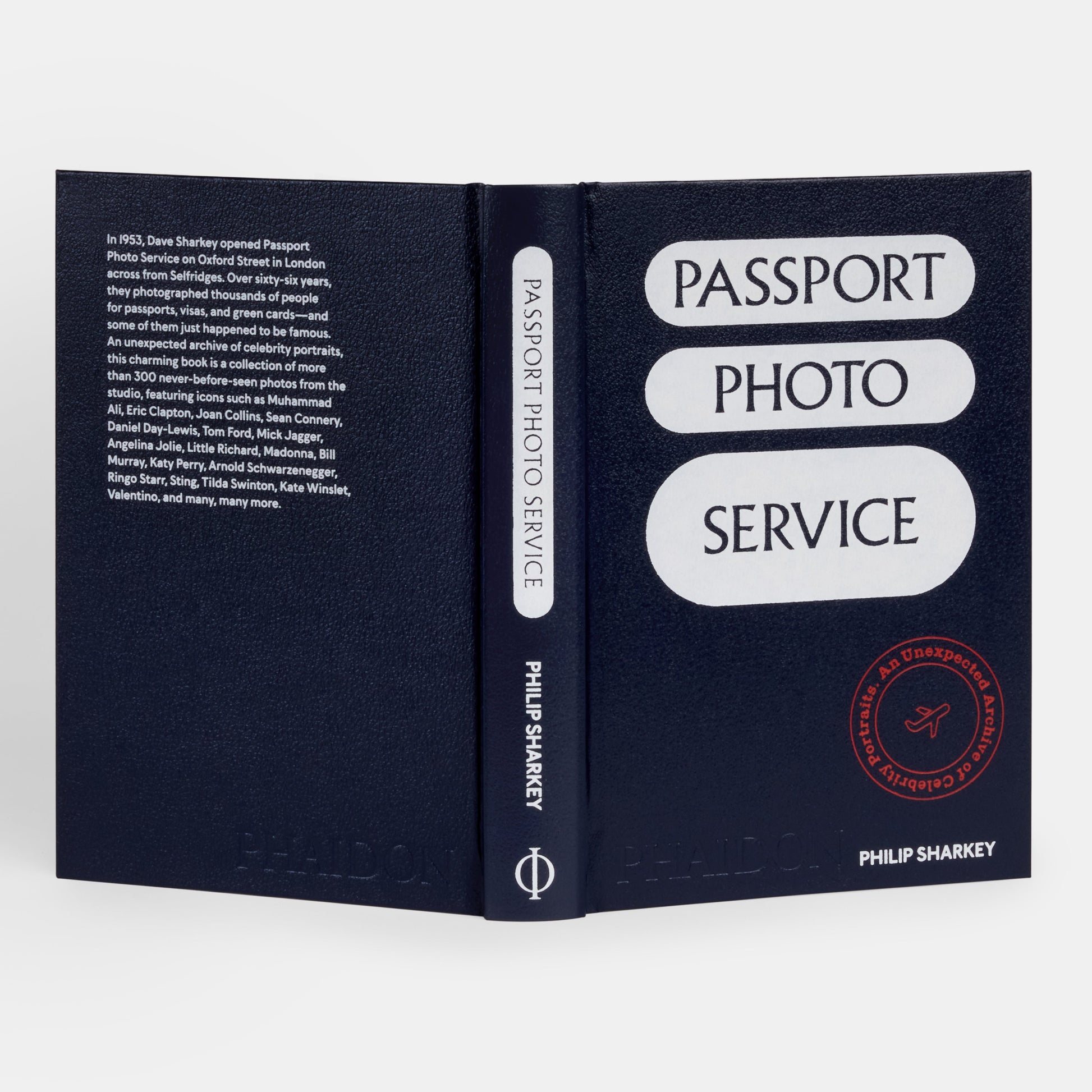 Servicio de Fotos de Pasaporte: Un Archivo Inesperado de Retratos de Celebridades