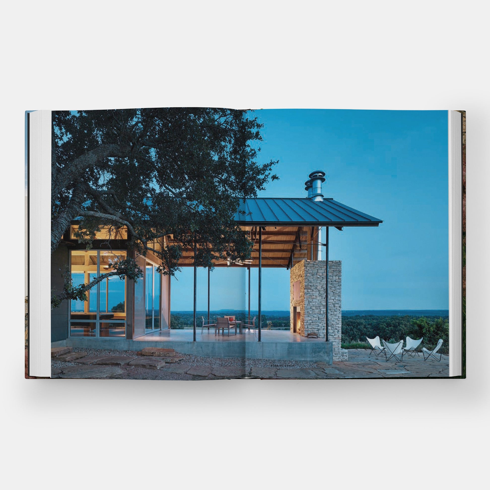 Hecho en Texas/Texas Moderno: La Casa y la Tierra
