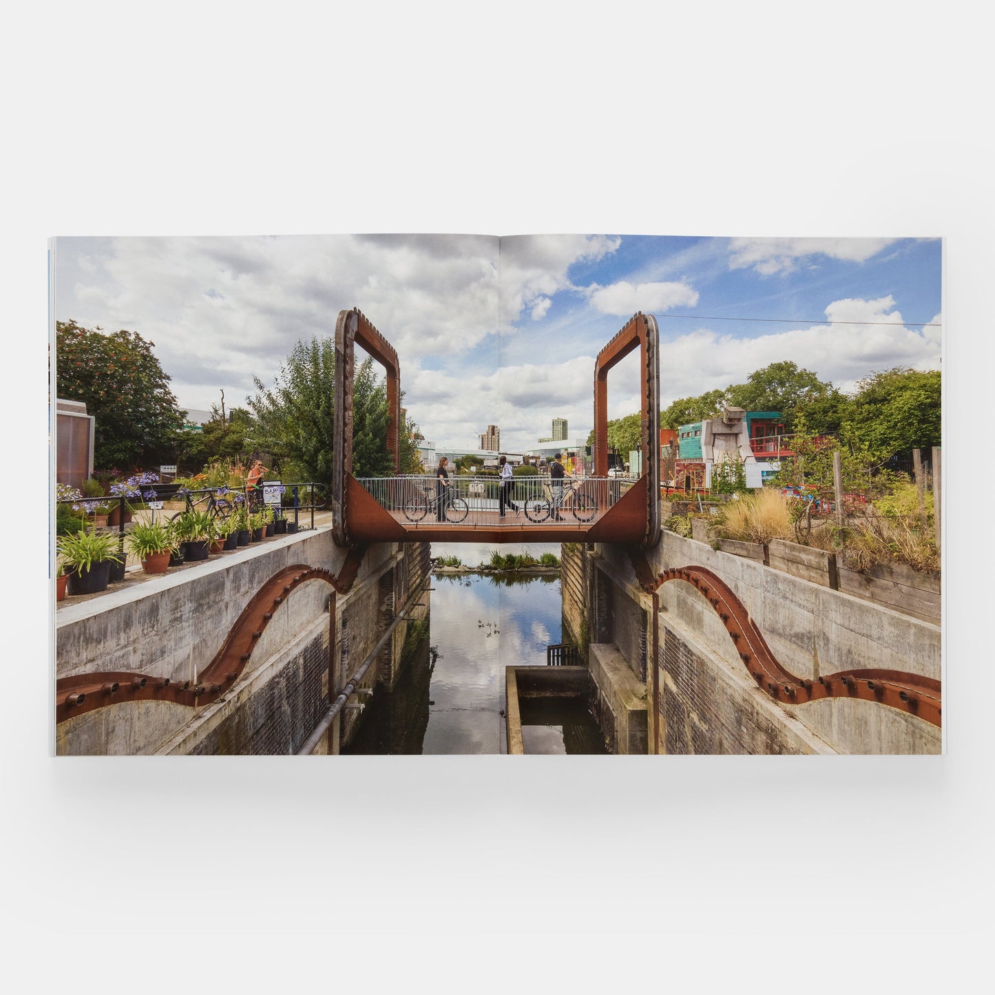 The Line: Arte público en el este de Londres