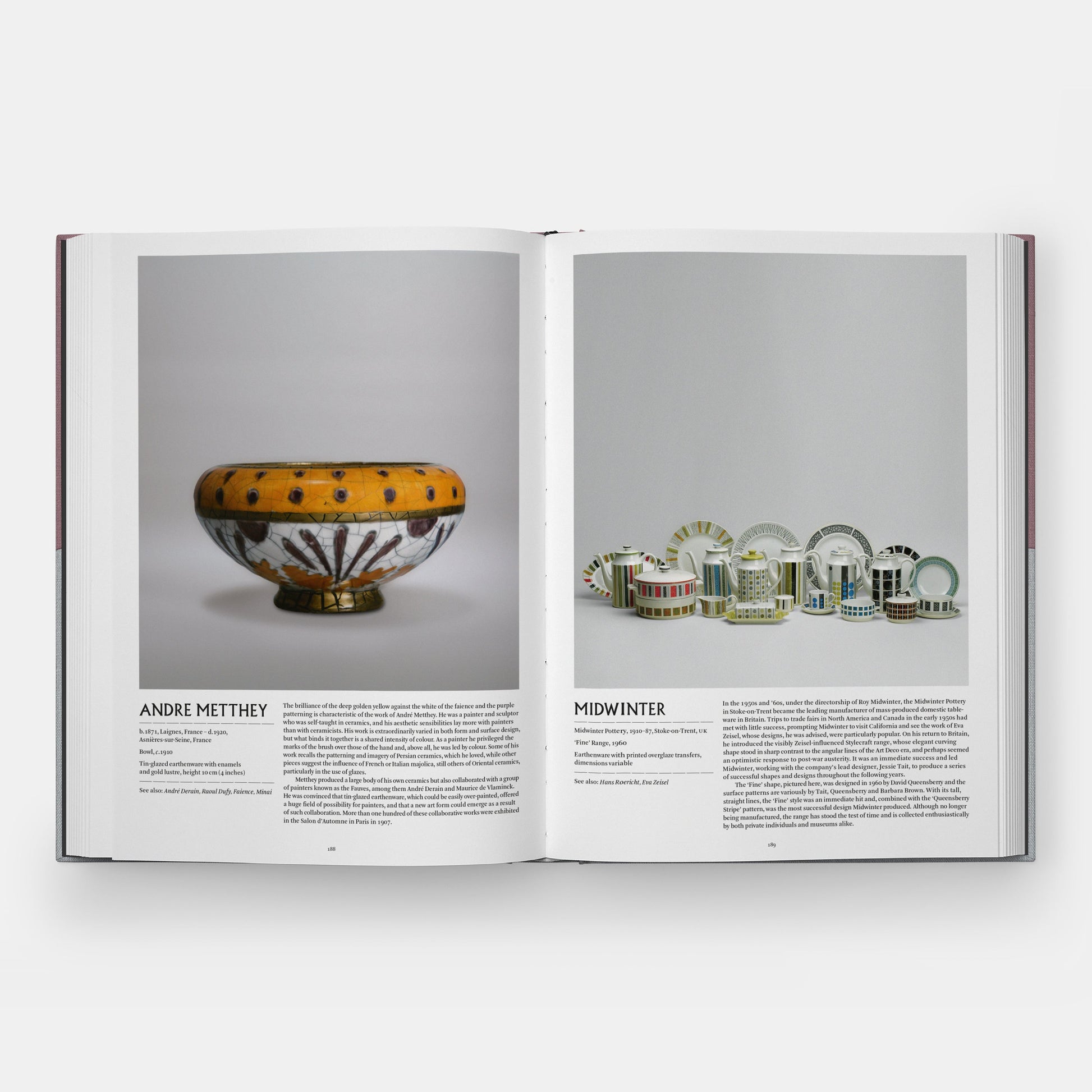THE POT BOOK: A GLOBAL SURVEY OF CERAMIC CRAFT AND DESIGN