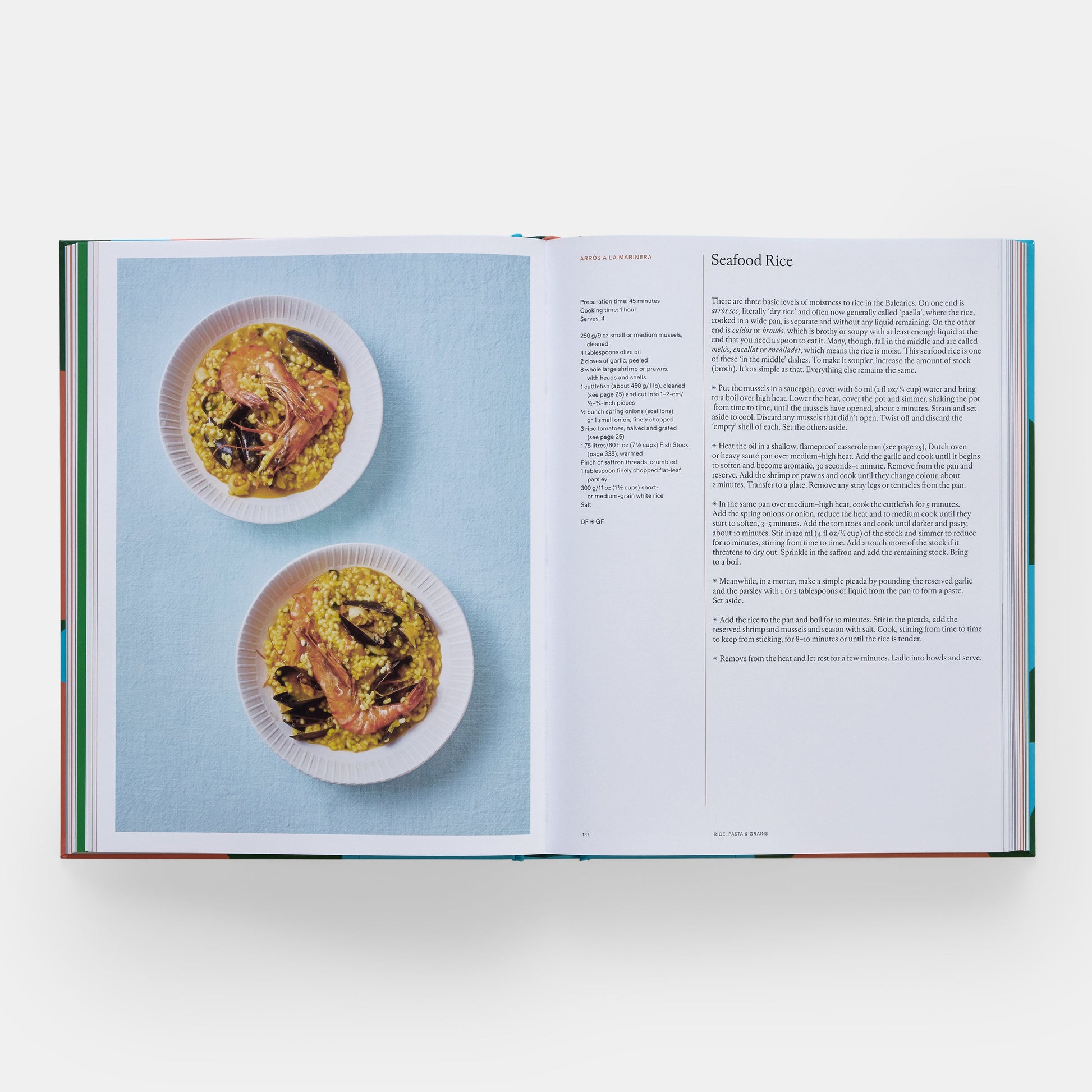 El libro de cocina de las islas mediterráneas españolas