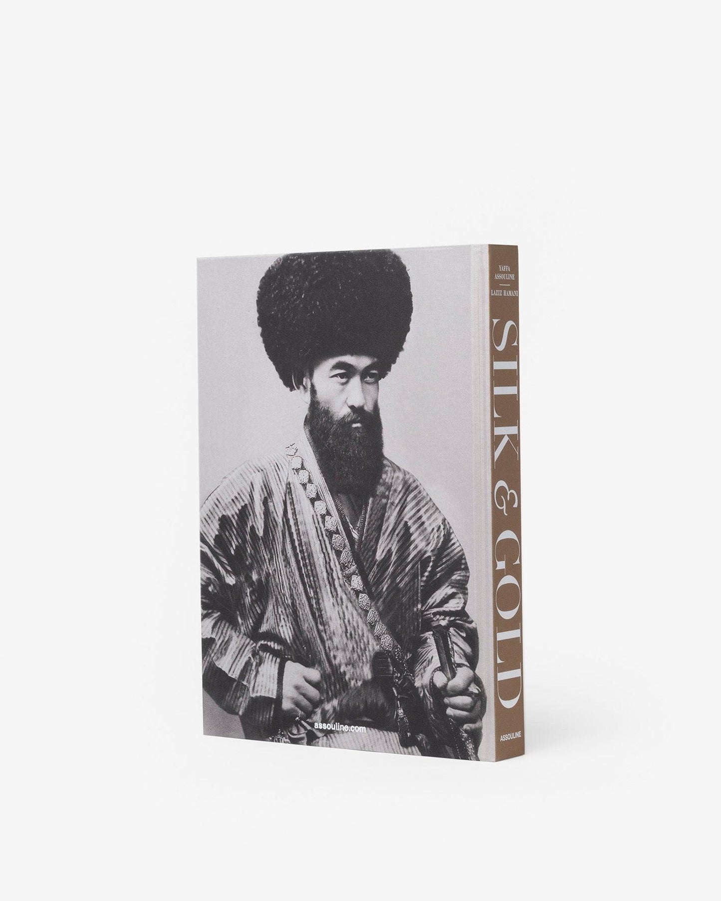 UZBEKISTÁN SEDA Y ORO: EL ARTE MAGNÍFICO DEL VESTUARIO