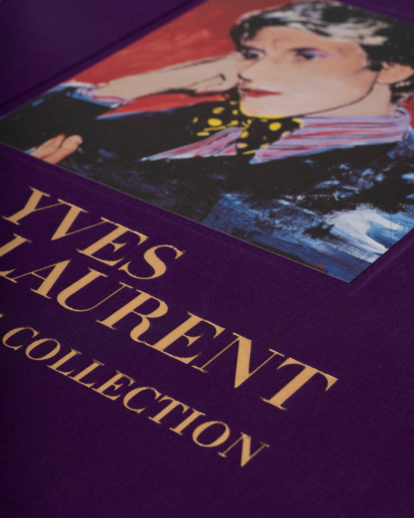 YVES SAINT-LAURENT: LA COLECCIÓN IMPOSIBLE